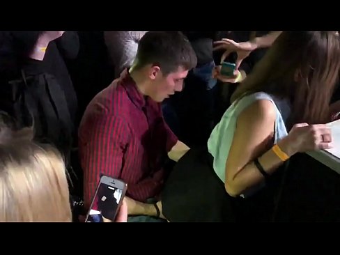 ❤️ sex tūturu i roto i te nightclub Russian. 18-tau-tawhito Russian kotiro i roto i te nono me te tara fucked i roto i te nightclub ❤ Porno i porn mi.dreamlandpassionfever.ru ️❤